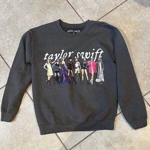 Taylor Swift Gray Original Eras Tour Folklore Album Cover Sweatshirt S